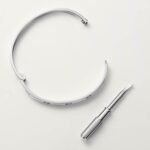 LOVE Bracelet, Classic Model, One Screw Closure - Image 3