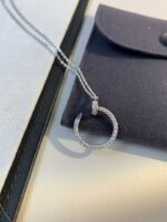Juste un Clou Pendants Necklace - Image 2